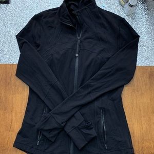 Devine lululemon zip jacket